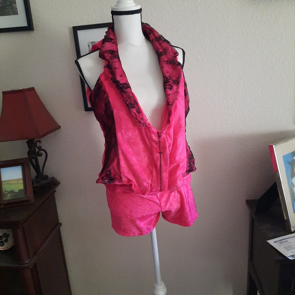 Pole dancer outfit